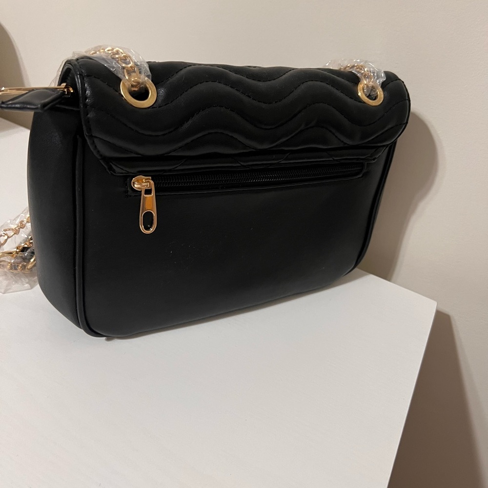 Chevron Bag 🌺 - Picture 3 of 7
